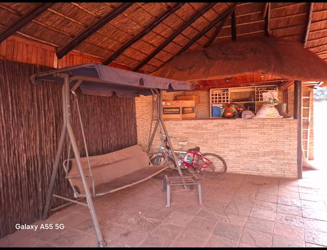 3 BEDROOM FREEHOLD FOR SALE IN CLARINA